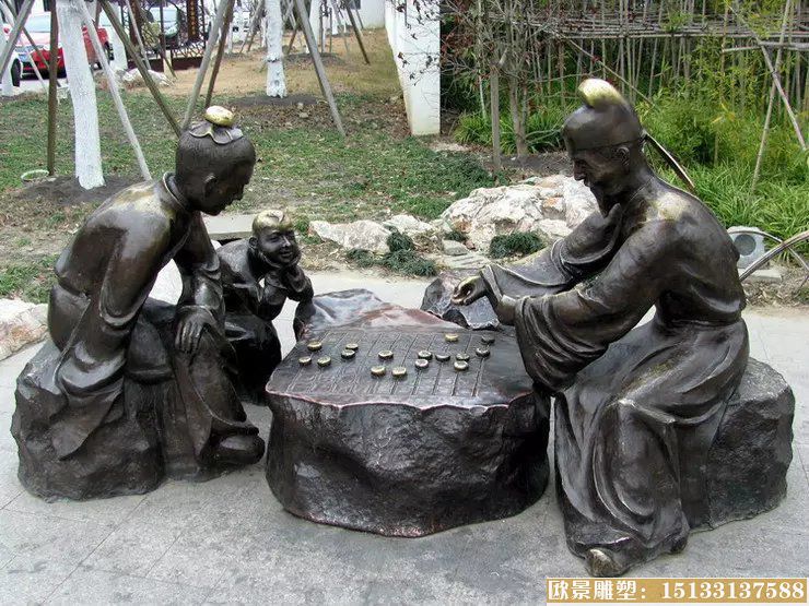 城市景观铜雕塑 广场下棋人物雕塑
