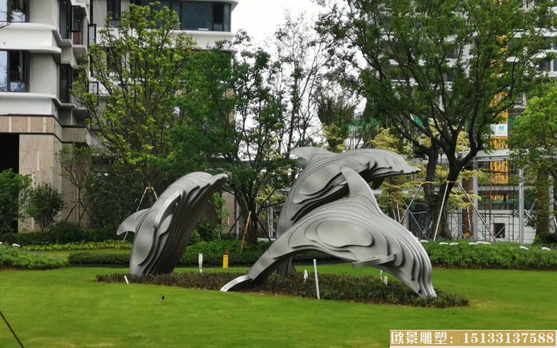 不锈钢雕塑鲸鱼 海洋生物不锈钢雕塑 景观雕塑定制厂家